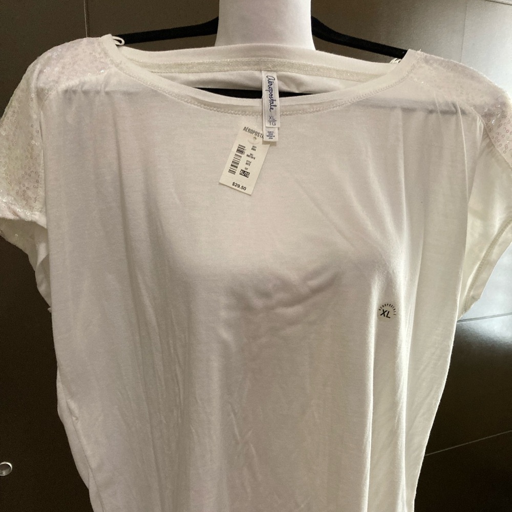 Aeropostale White Short Sleeve Tee with Lace Cap Sleeves